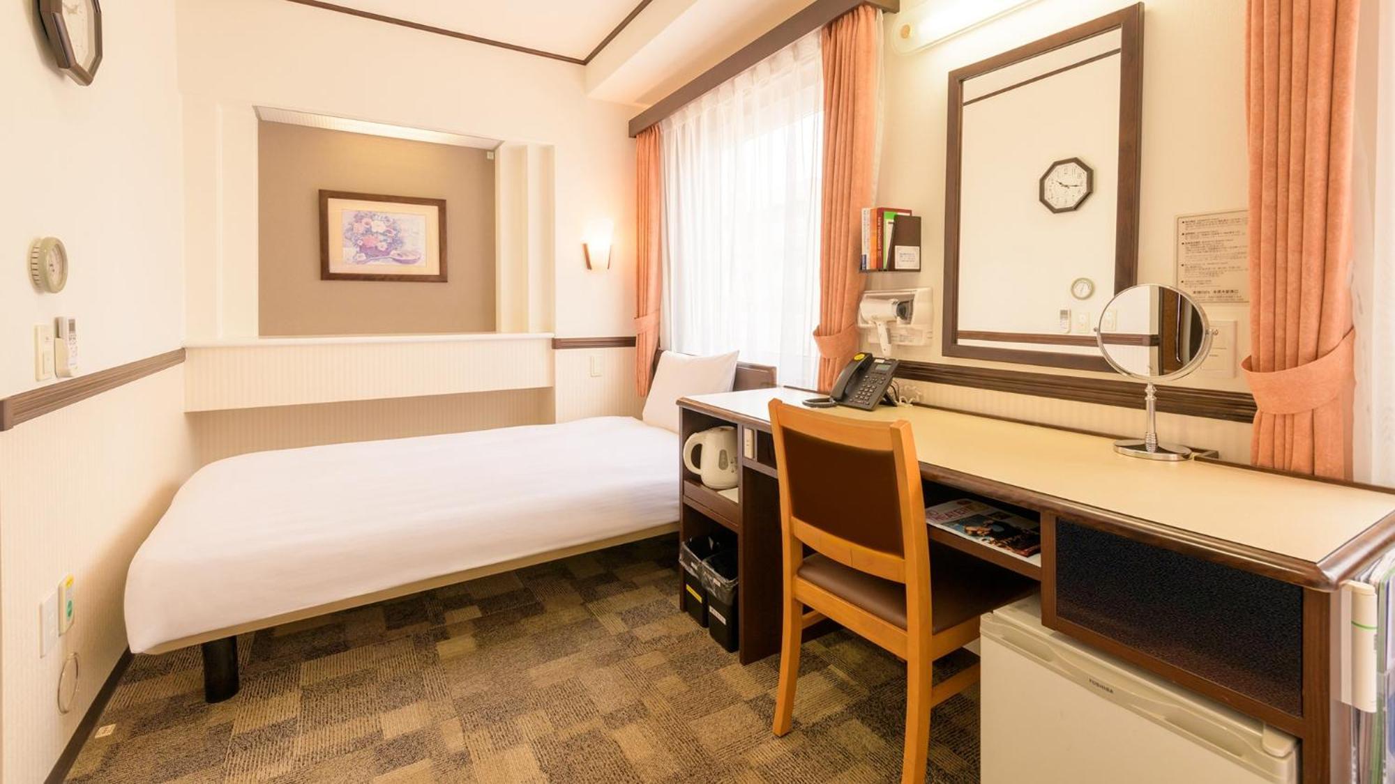 Toyoko Inn Fukushima Eki Nishi Guchi Phòng bức ảnh